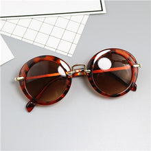 Charger l&#39;image dans la galerie, 2019 New pattern Baby Girls Sunglasses Brand Designer